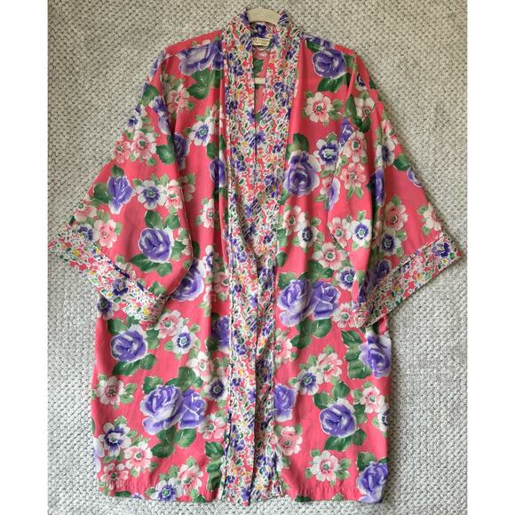 Victorias Secrets Vintage Floral Robe Kimono OS Floral Pink Green Gold Label - Picture 1 of 11